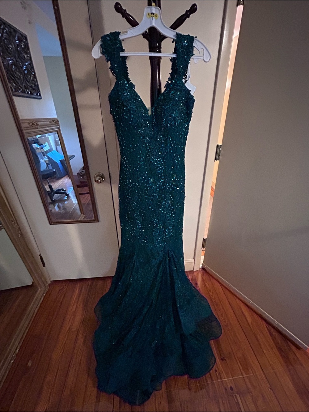 NEW IVONNE D sweetheart trumpet evening dress in emerald Style #ID43 - Picture 4 of 11